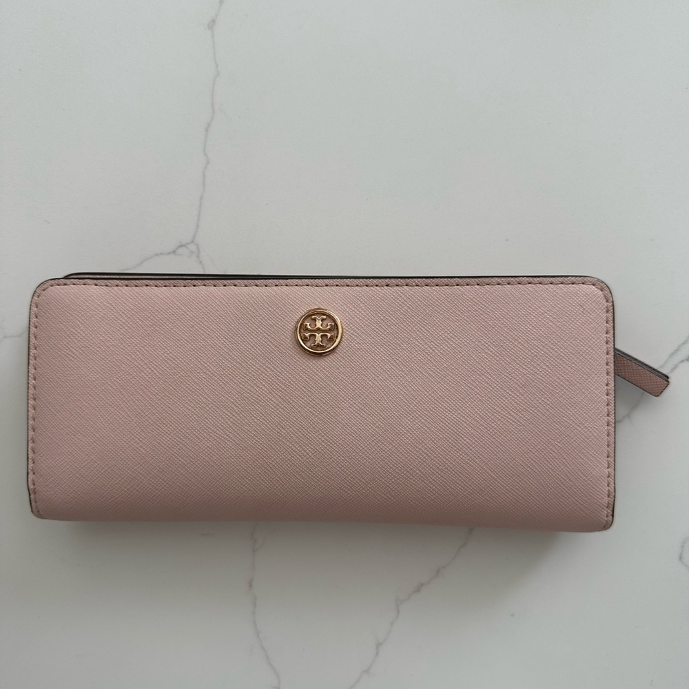 Tory Burch Zip Slim Robinson Wallet